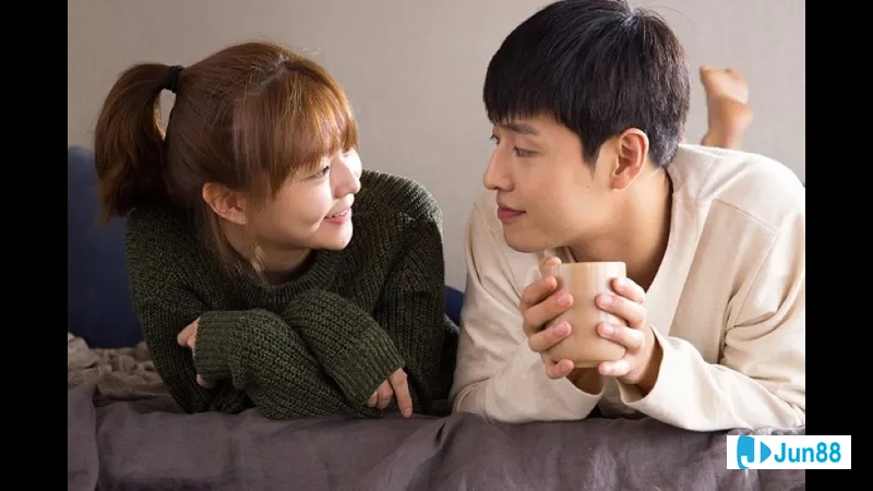 Nhóm người quen cũ tới thăm Nhóm người quen cũ tới thăm